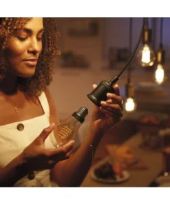 PHILIPS Hue White LED Filament Lamp E27/7W G93 9 PHILIPS Hue White LED Filament Lamp E27/7W G93 -Binnenverlichting Verkoopwinkel DV 8 10152159 05 4c DE 20200408111753